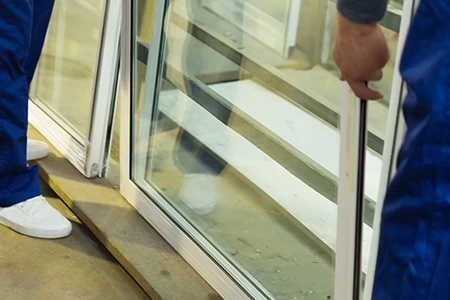 Commercial Glass Repair Technician in Seaford