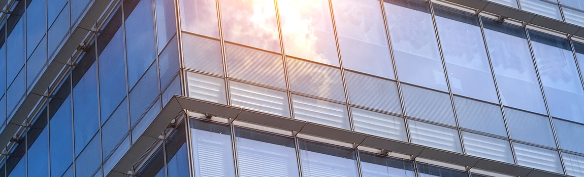 UV-Resistant Glass Experts in Kings Park